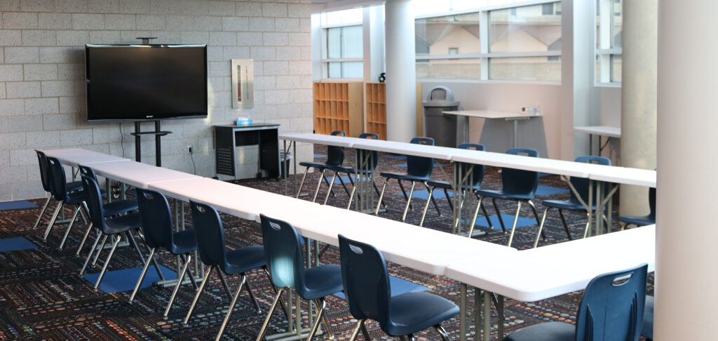 Immerse Meeting Room at the Putnam Museum and Science Center. Available for rentals.